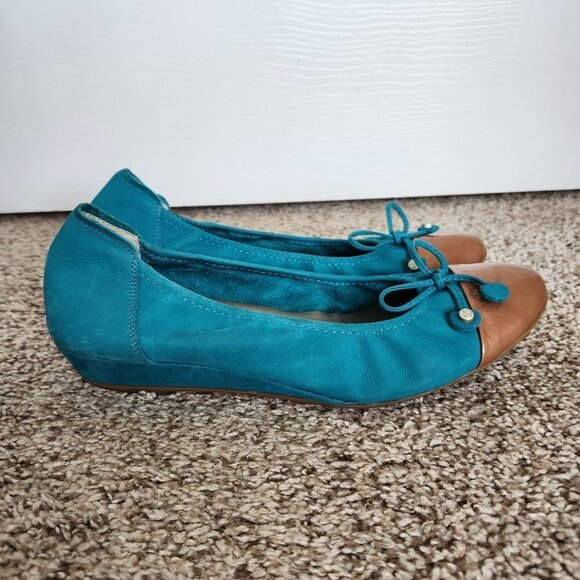 Sabrinas Eneka Nordishock System Blue Cap Toe Ballet Flats - Picture 1 of 9